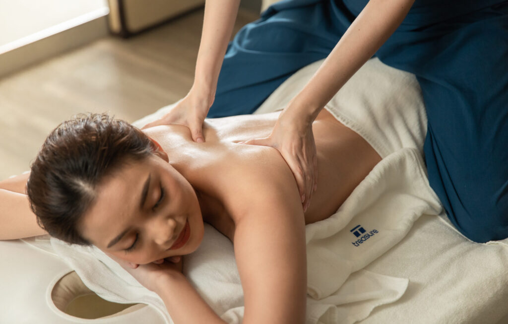 Ultimate stress relief massage Bangkok 2 hour complete therapy relaxation Treasure Spa luxury treatment