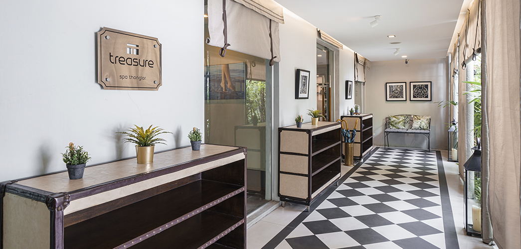 location thonglor treasure spa entrance 1