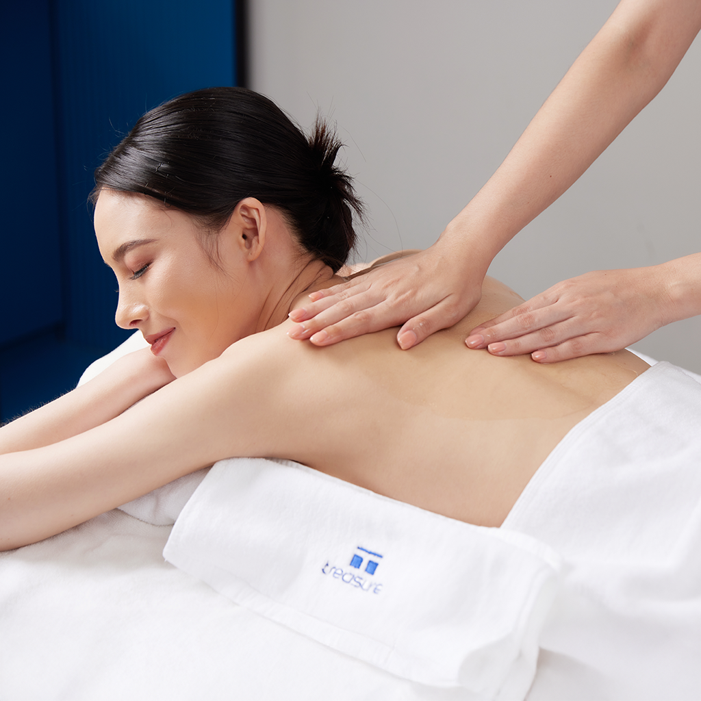 Bangkok luxury massage journey aromatic oil massage at Treasure Spa 3-hour package